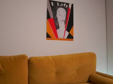 girl
        amaranoir cam image #4166668