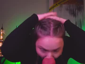 girl
        viollasinzz cam image #4304422
