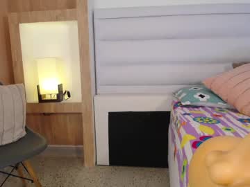 girl
        veronica_garciaa cam image #1313817