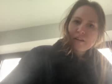 girl
        eatmypie69 cam image #2481268
