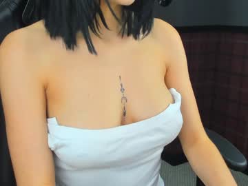 girl
        angel_sapphire_ cam image #3391082