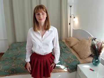 girl
        cute_mutella cam image #1436850