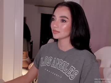 girl
        scarlett__baker cam image #3010424