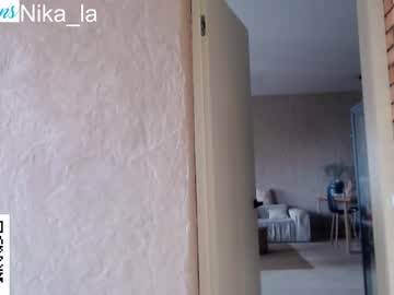girl
        nika_la_sun cam image #1529011