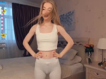 girl
        kateharrise cam image #715669