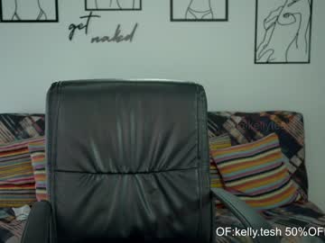 girl
        kellytesh cam image #2275400