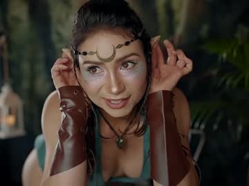 girl
        alejastorm cam image #1800243