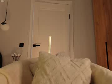 girl
        tollysage cam image #4380790