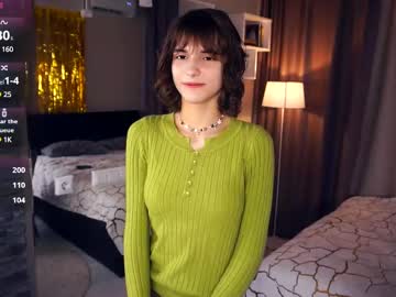 girl
        odettehatt cam image #4167774