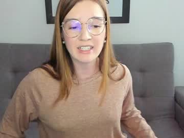 girl
        cutenataly cam image #1602885
