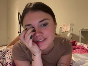 girl
        queencassidyy cam image #1824485