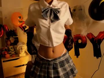 girl
        lenaelisabeth cam image #1832720