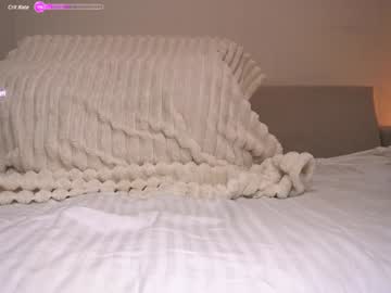 girl
        sapphirealice cam image #2912098