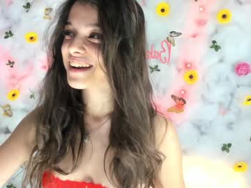 girl
        babyaylin cam image #4505912