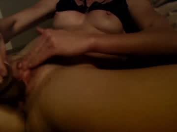 girl
        lucy_gooosey cam image #651381