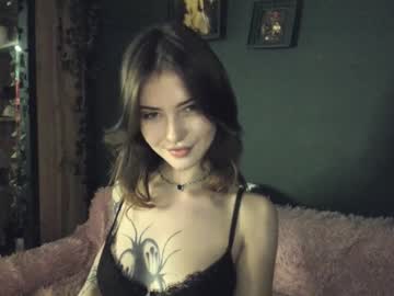 girl
        bmwm5f90 cam image #3934036