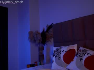 girl
        jacky_smith cam image #1650350