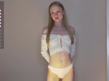 girl
        cute_shine cam image #3357388