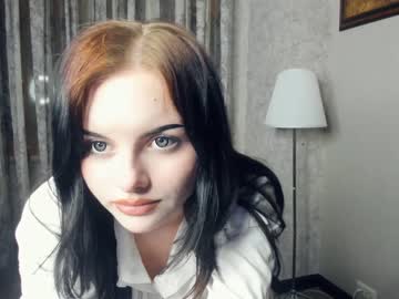 girl
        cute_caprice cam image #1048007