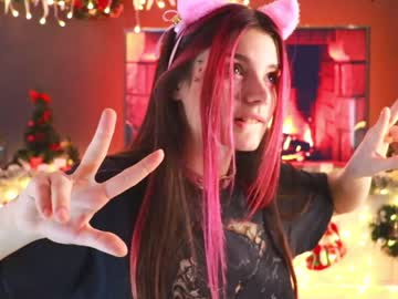 girl
        pinkncrazy cam image #370492