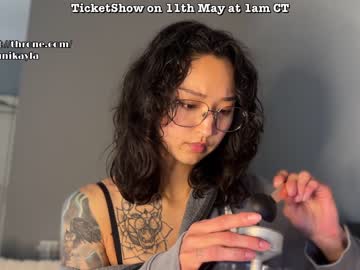 girl
        _octopussy_ cam image #2734017