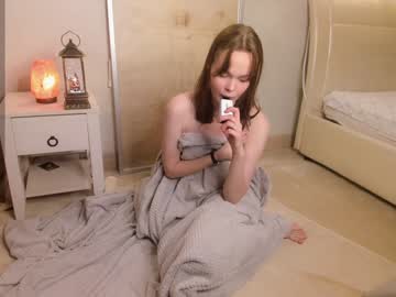 girl
        angellshy cam image #3880502