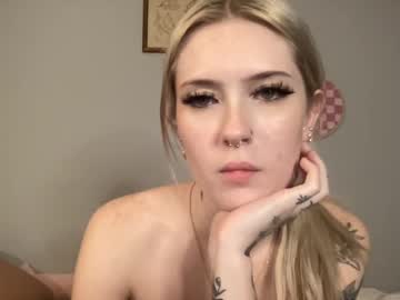 couple
        angelsuray cam image #3376501