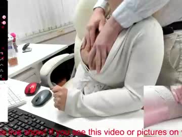 couple
        milf_viktoria cam image #2438246