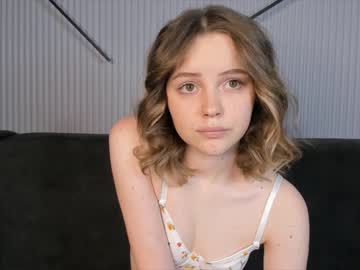 girl
        mya66maya cam image #2812744