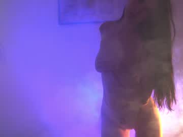 girl
        sophia_lean cam image #1363643