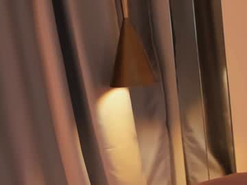 girl
        alice_pinkys cam image #3085430