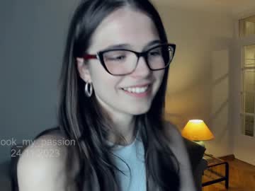 girl
        look_my_passion cam image #1947521