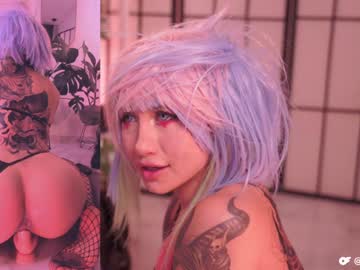 girl
        kittymolly_ cam image #2958008