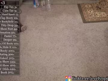 girl
        evelynpiers cam image #2808944