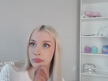 girl
        vickyfuckingdoll cam image #4641630