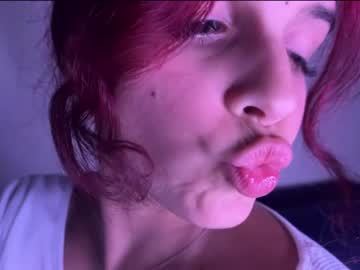 girl
        lilbeccaxo cam image #1786371
