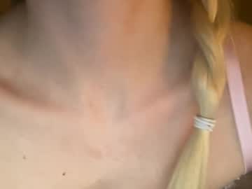 girl
        noscandal cam image #4113028