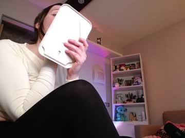 girl
        amazing_agness cam image #1251633