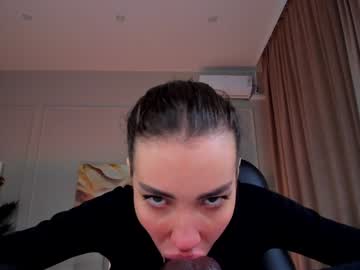 girl
        kriss_baby_ cam image #3891421