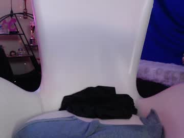 girl
        milf_lacey cam image #4105948