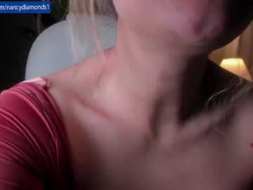 girl
        nancydiamonds1 cam image #2036596