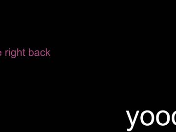girl
        versace_goldd_ cam image #1342029