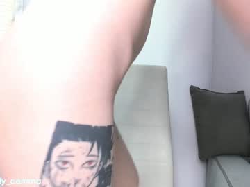 girl
        mollycemma cam image #1017122