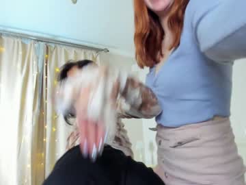 girl
        adriana_hill cam image #140269