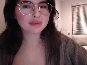 girl
        playnofuckinggames cam image #3794349