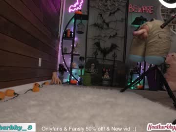 girl
        heatherbby cam image #1732413