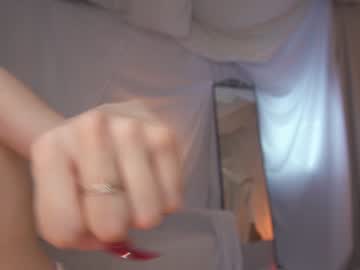girl
        sunny_maria cam image #2780199