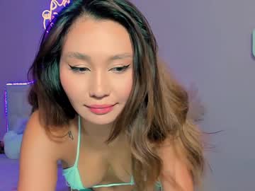 girl
        killer_face cam image #1329119