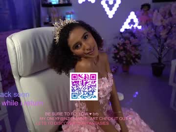girl
        amnie_ cam image #3505541