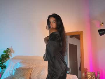 girl
        abiee__ cam image #1214396